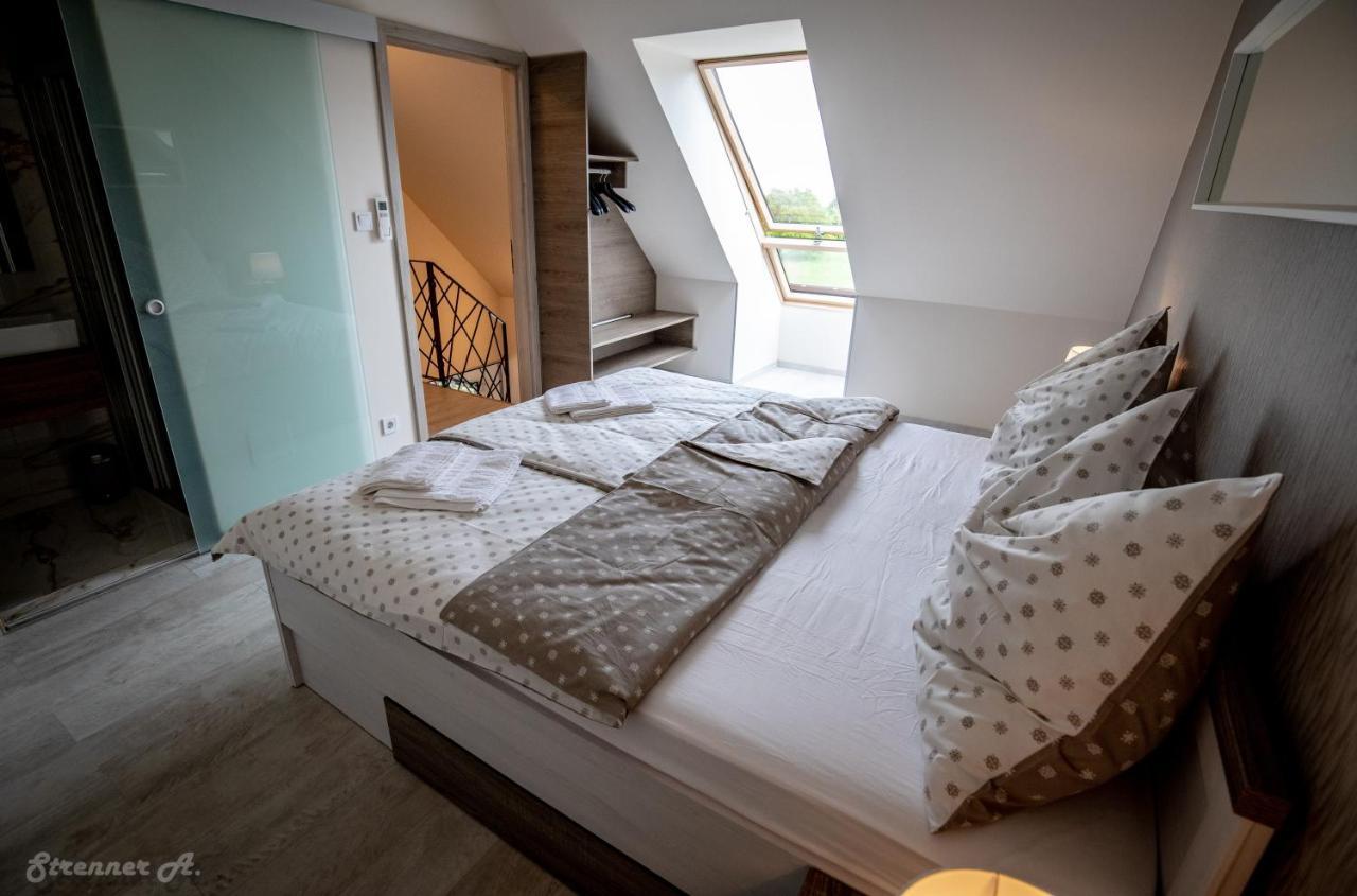 Pihe Apartment Balatonfured