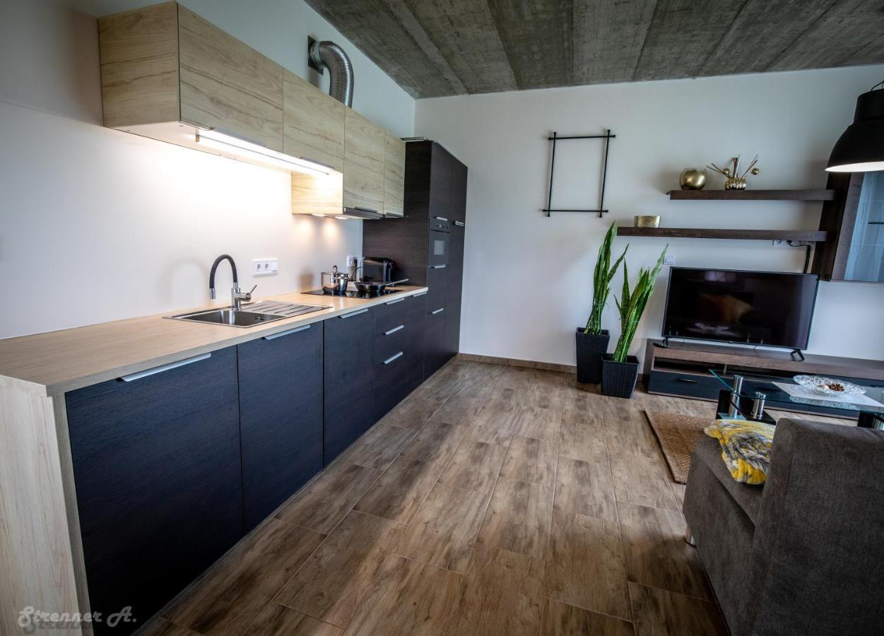 Apartment Pihe *